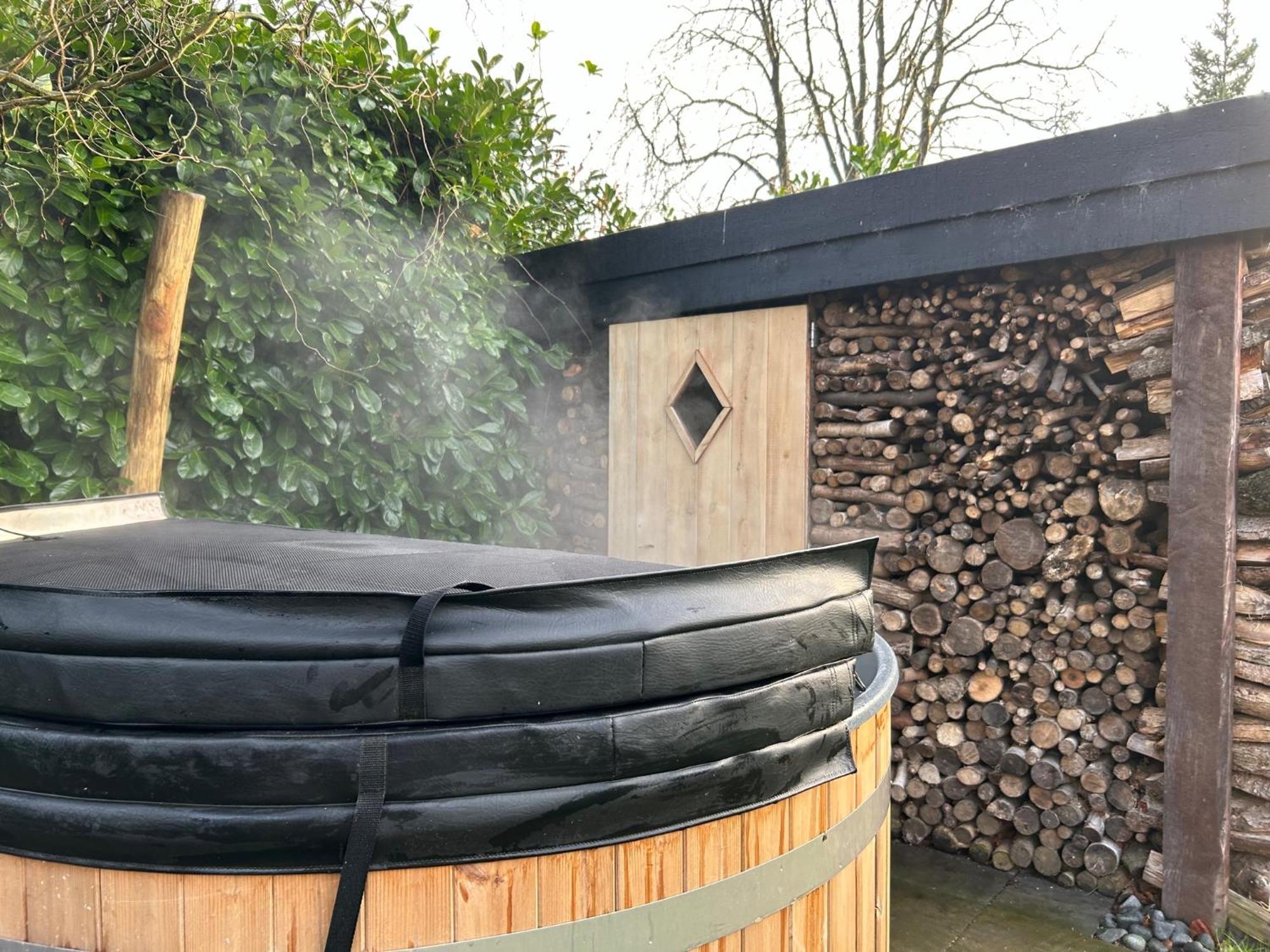 In De Bocht - Hottub Sauna Gemonde Bagian luar foto